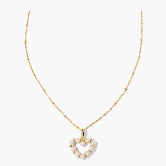 Kendra Scott Jewelry - NWT Kendra Scott Ashton Gold Heart Short Pendant Necklace in White